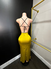 Load image into Gallery viewer, Pretty Satin Dress
